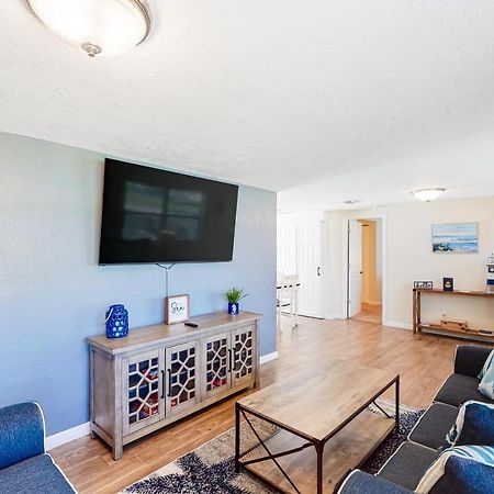 Pinellas Park Cottage Сент-Питерсберг Экстерьер фото